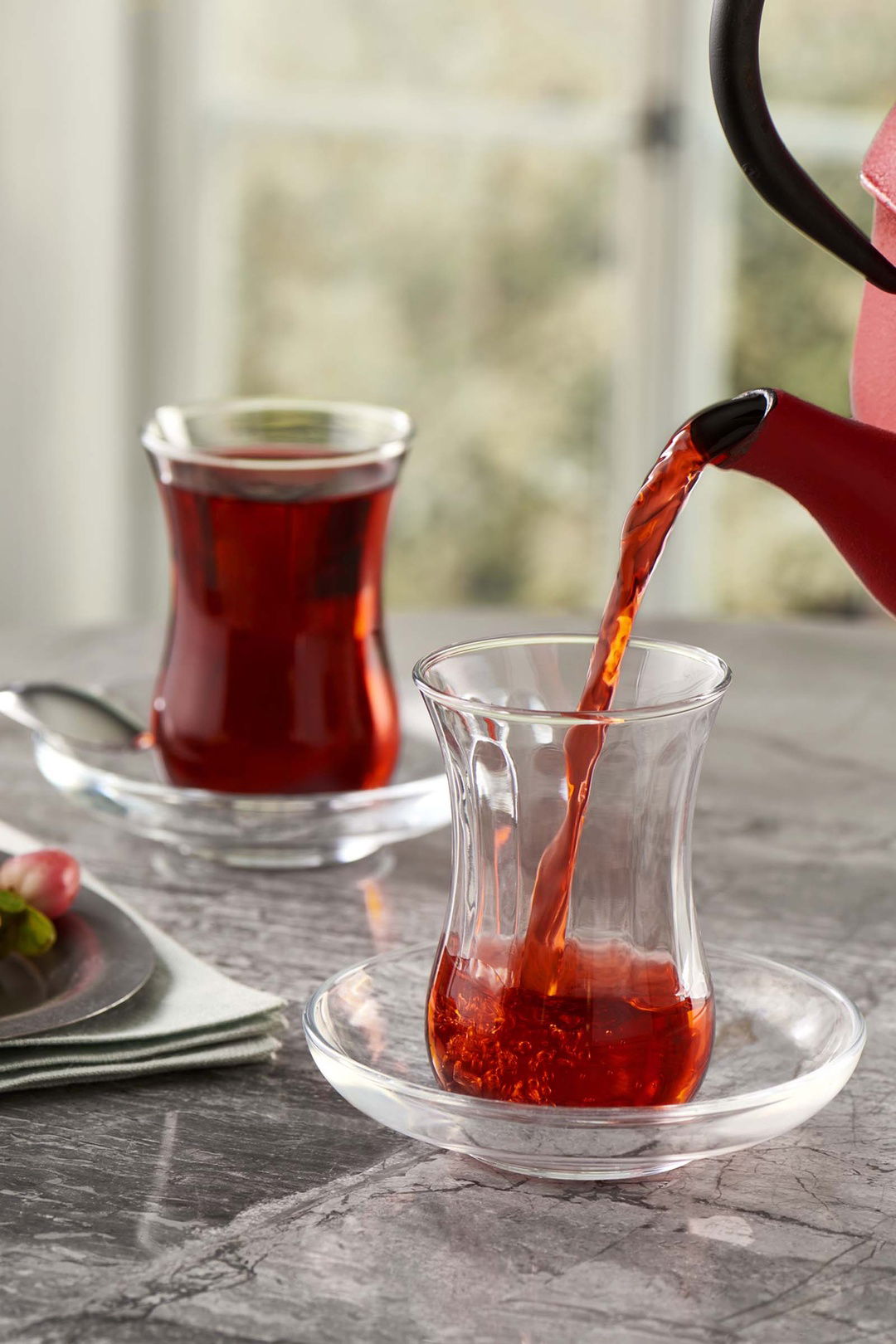 Maßansicht der Pasabahce Üsküdar türkischen Teegläser 120 ml aus klarem Glas