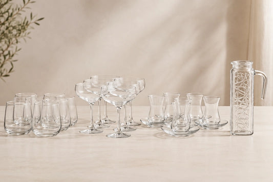 Gläser Geschenkset von HELDENA mit Weingläsern Champagnergläsern Teegläsern und Karaffe
