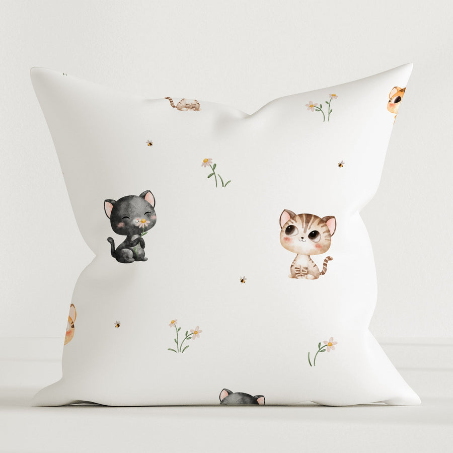 LESLIS Kinder Dekokissen „Katzen“ – Katzen-Motiv, 40 × 40 cm