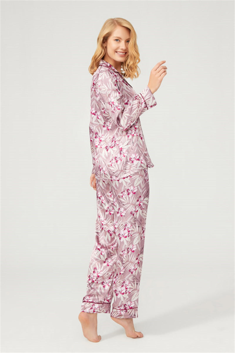 Cottonhill Satin-Pyjama geblümt (Pflaume), Seitenansicht