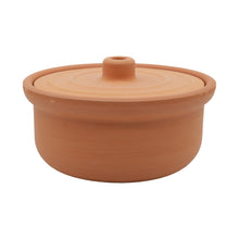 Terrakotta Tontopf mit Deckel aus Naturton für traditionelle Küche und modernes Kochen bei HELDENA