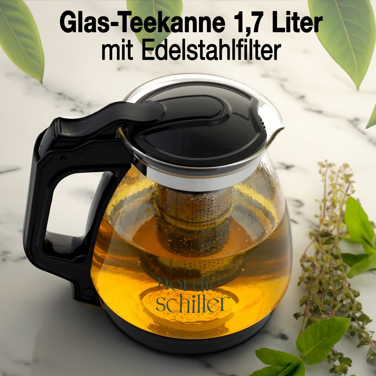 Glas-Teekanne mit Deckel von oben