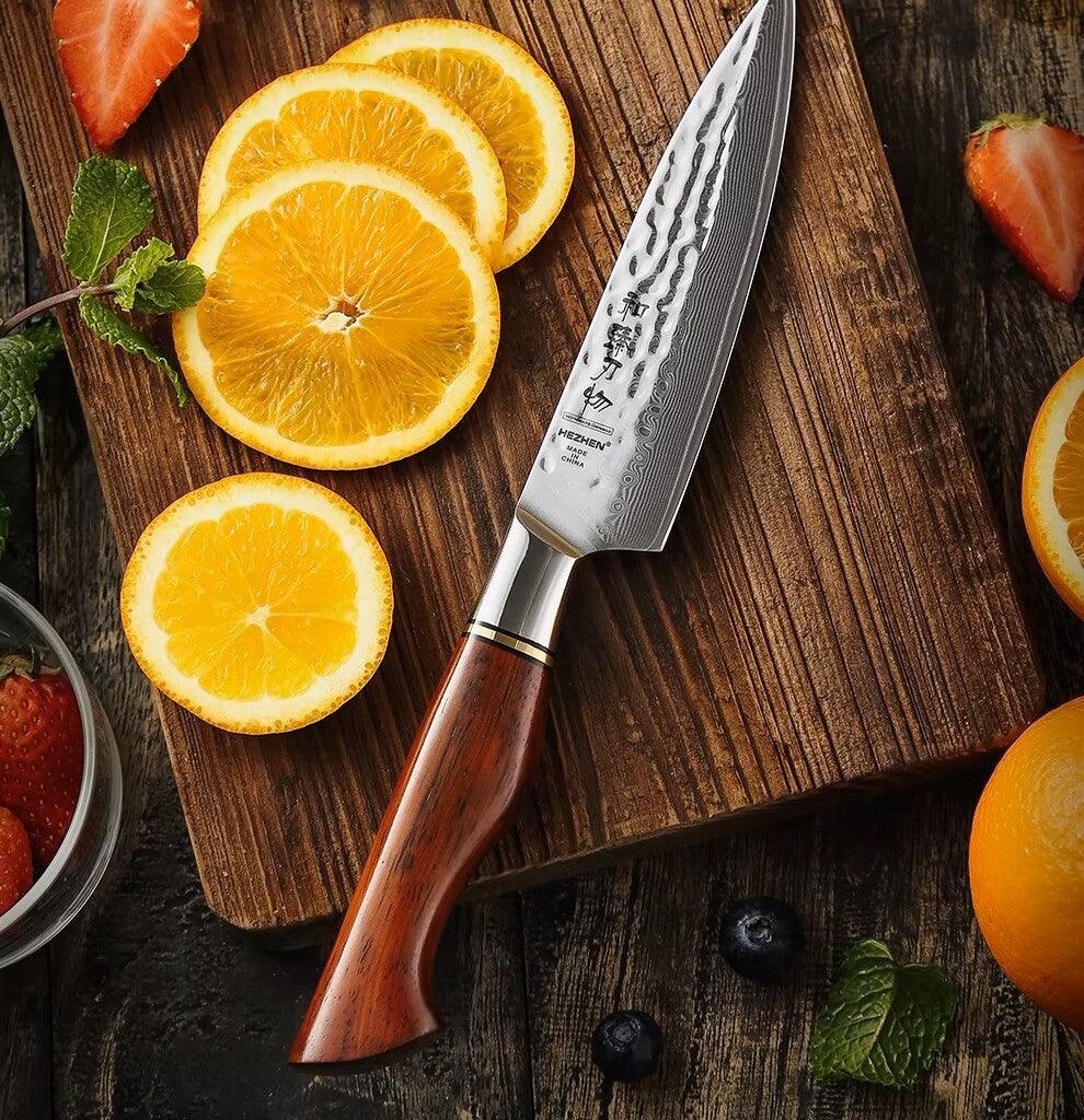 Santoku Damastmesser Detailansicht mit hochwertiger Klinge – HELDENA