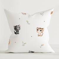 LESLIS Kinder Dekokissen „Katzen“ – Katzen-Motiv, 40 × 40 cm