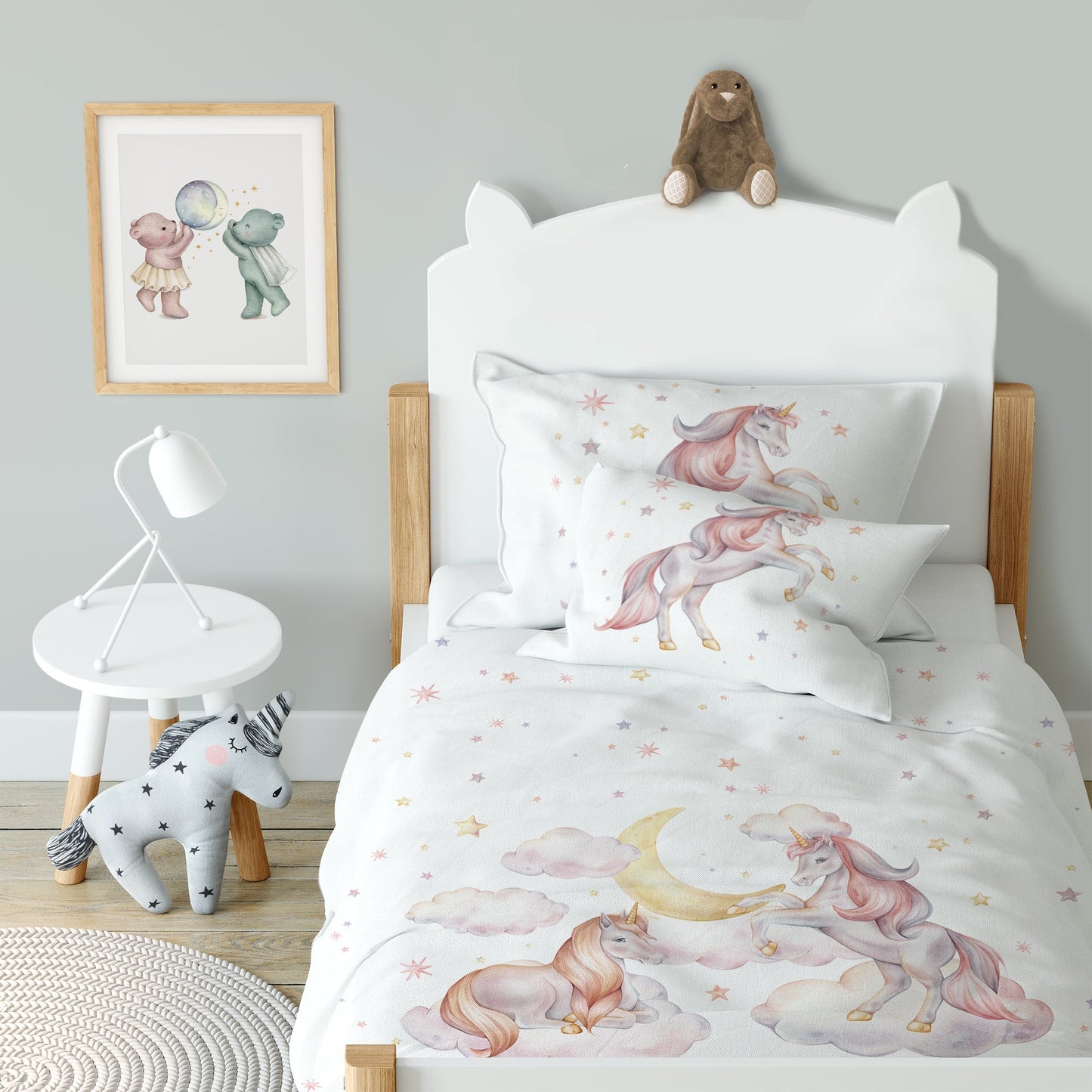 Kinderzimmer mit Einhorn-Bettwäsche „Sternen Einhorn" in zarten Tönen