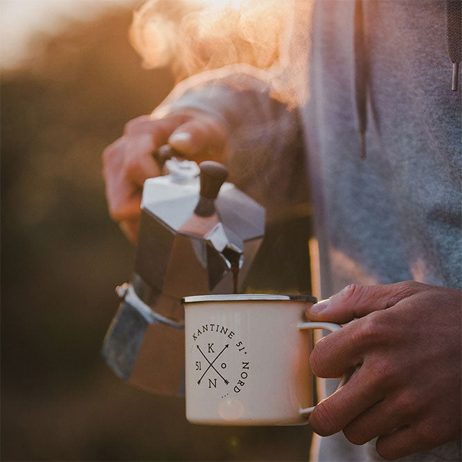 HELDENA Camping Tasse aus Emaille für Kaffee und Tee unterwegs im Freien