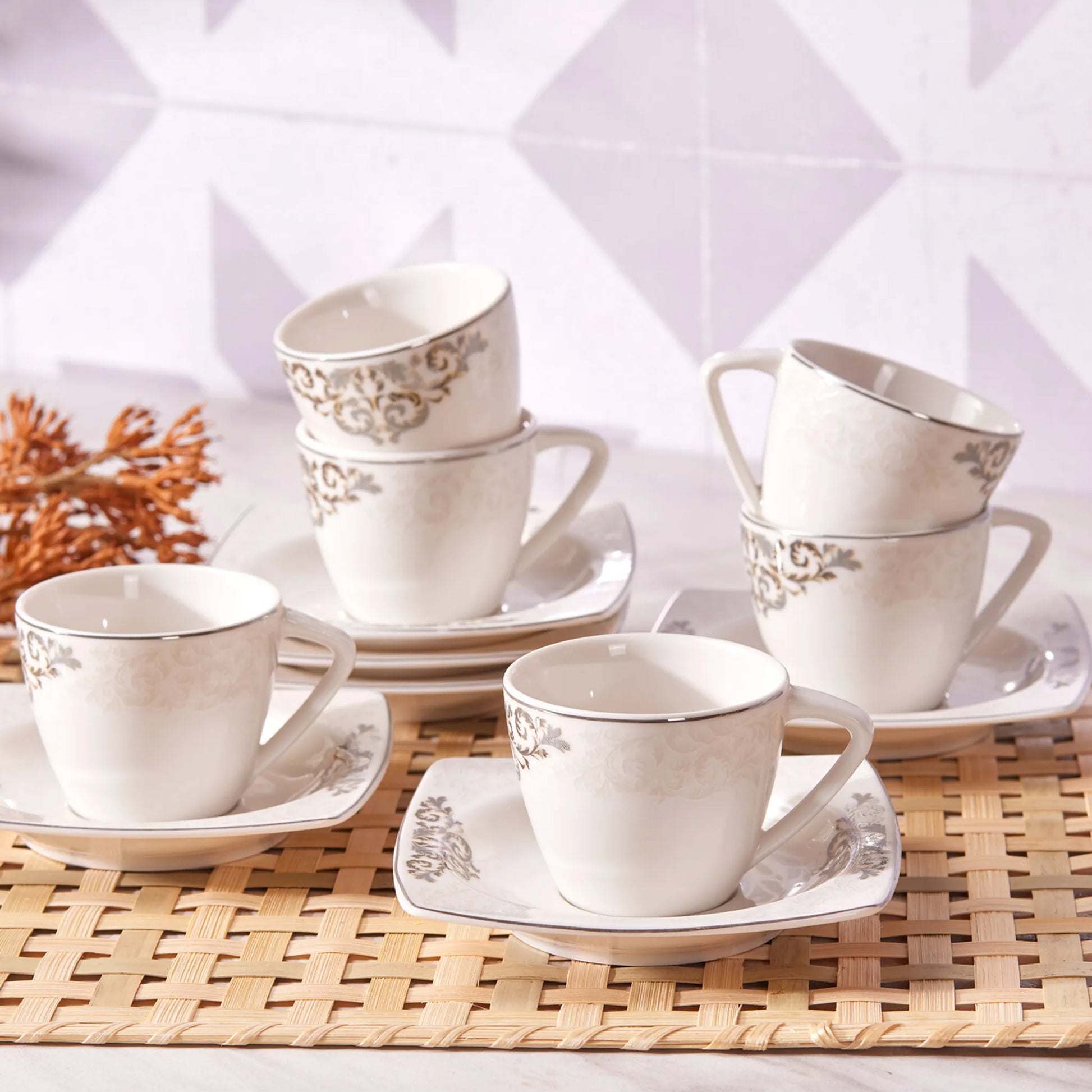 Karaca Nazende Kaffee-Set 6 Tassen Untertassen florales Dekor Lifestyle