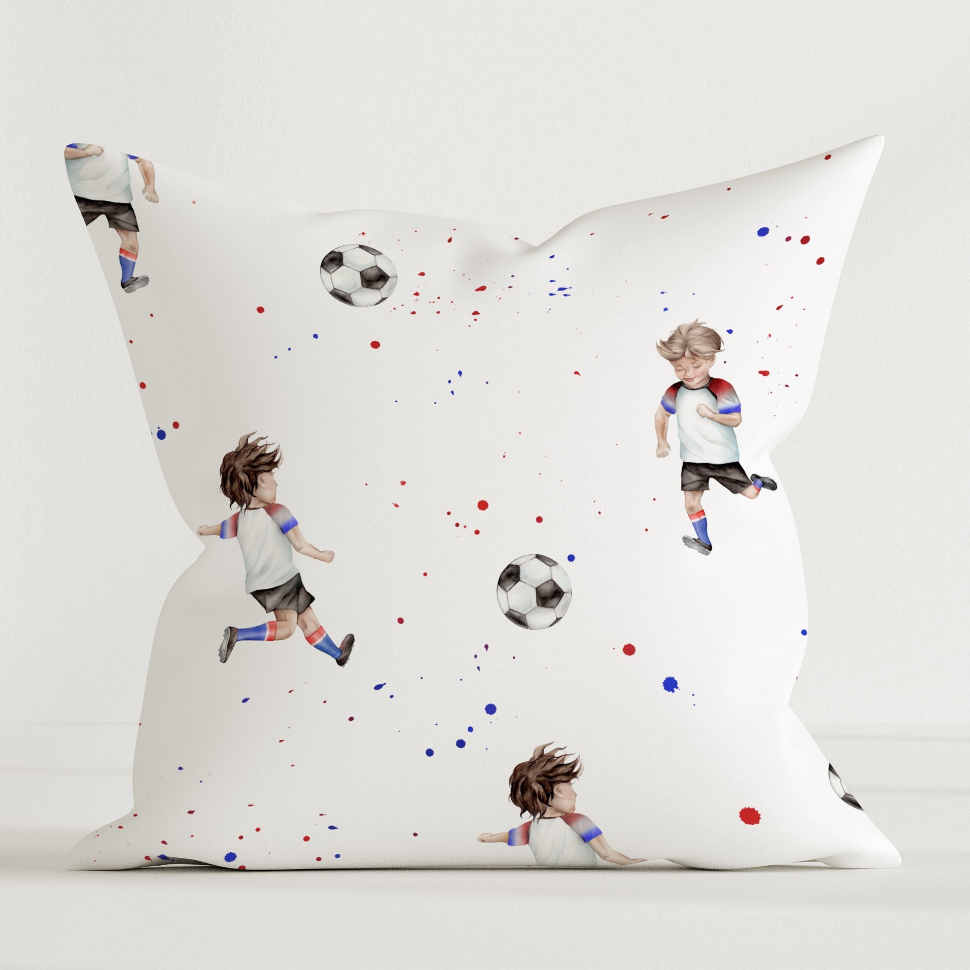 Fußball-Dekokissen „Fussball" im Design der niederländischen Nationalfarben