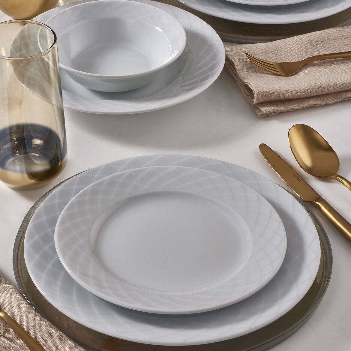 GÜRAL Alfa weiß Porzellan Tafelservice, 24-tlg., 6 Personen