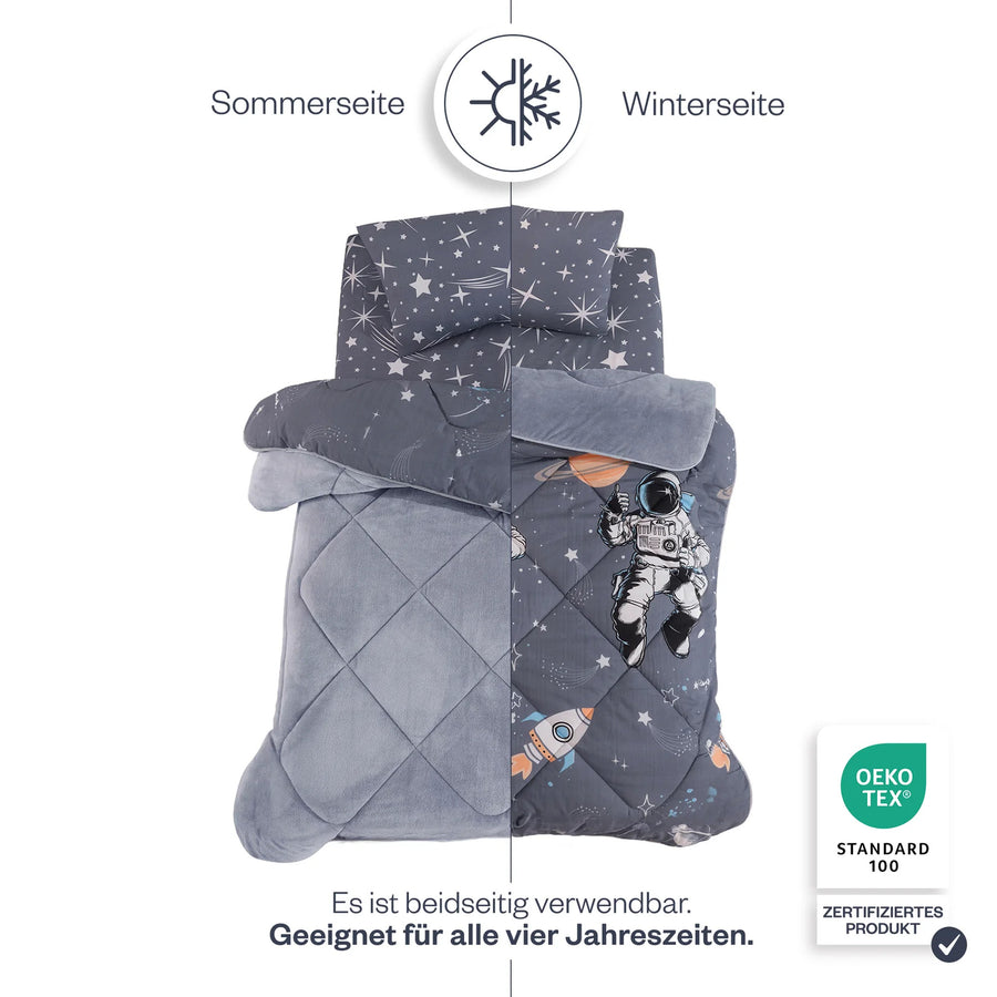 Sommer- und Winterseite des HELDENA Astronaut Kinder-Schlafsets