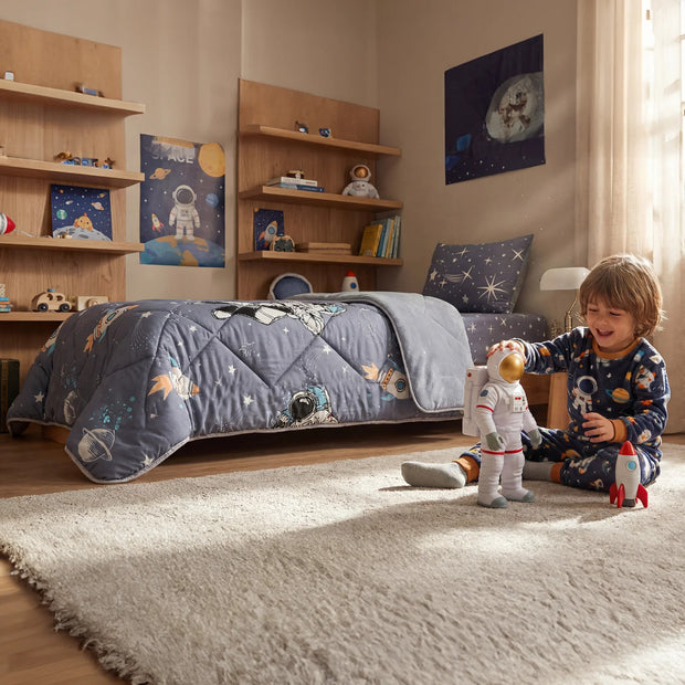 HELDENA Astronaut Schlafset im Kinderzimmer
