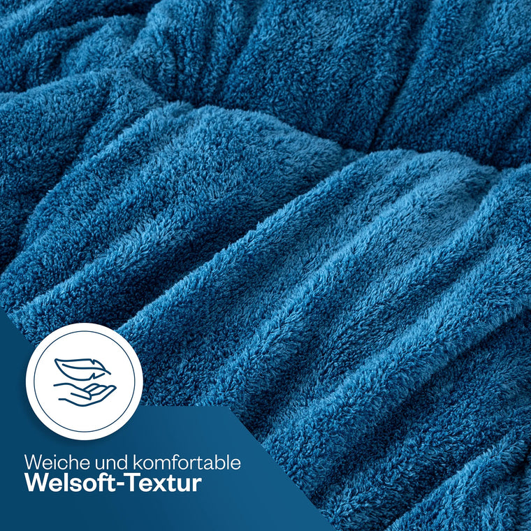 Wellsoft-Oberfläche der HELDENA Bettdecke Blau