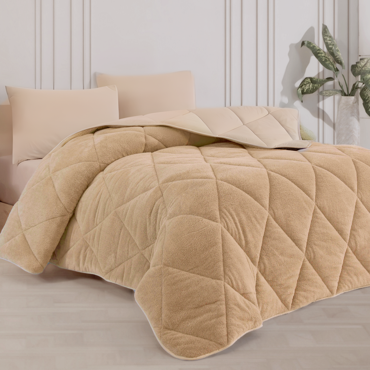 HELDENA Wellsoft Steppdecke Beige doppelseitige Ganzjahresdecke