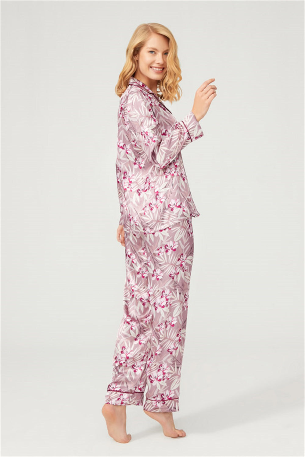 Cottonhill Satin-Pyjama geblümt (Pflaume), Seitenansicht