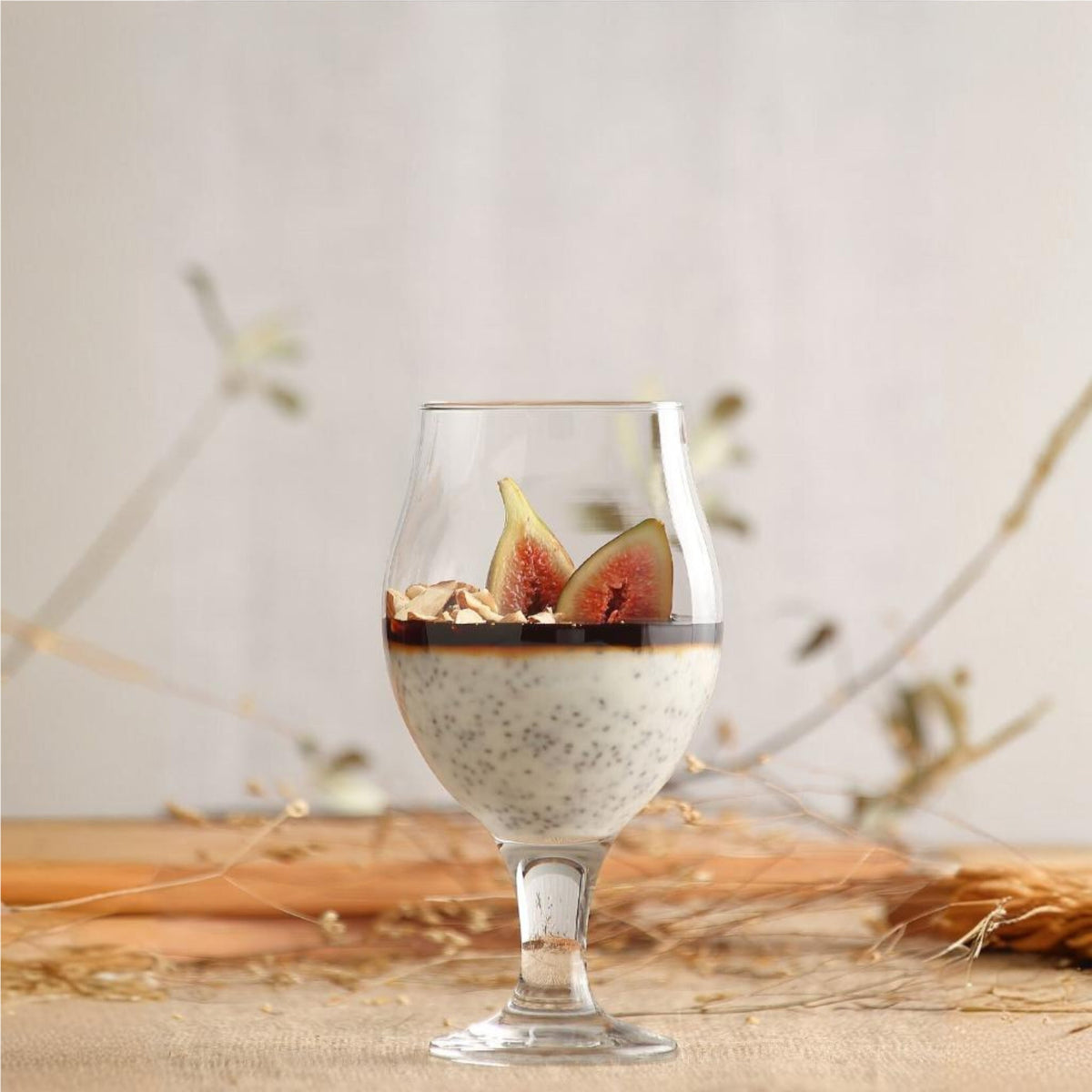 Bierglas 570 ml mit klarer Glasform für gesellige Abende und moderne Home Kitchen Nutzung