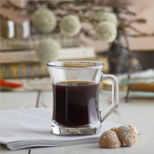 Lifestyle Bild der LAV Zen+ Tassen für Tee und Kaffee