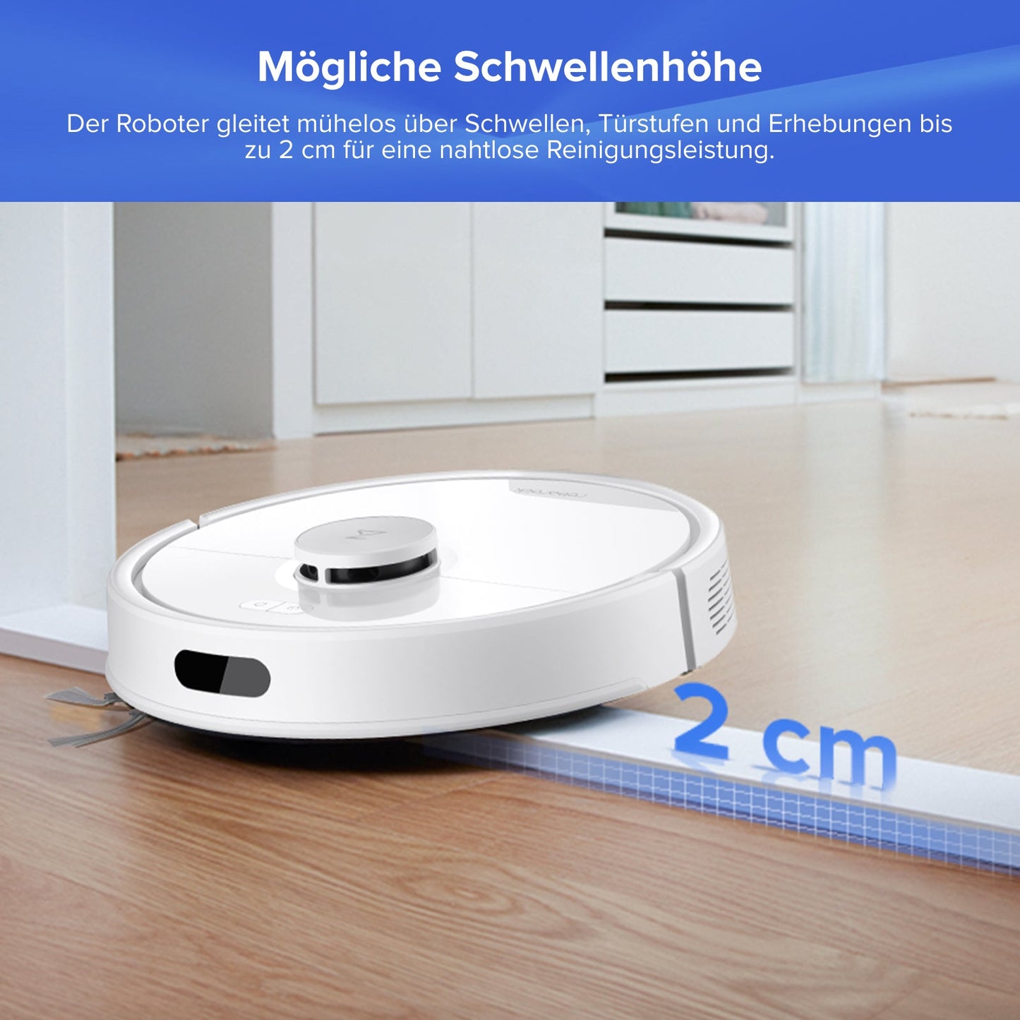 Q7 L5+ schwarze Variante mit Absaugstation im Wohnzimmer Lifestyle